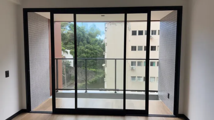 Vendo Porta Varanda Preta Alumínio