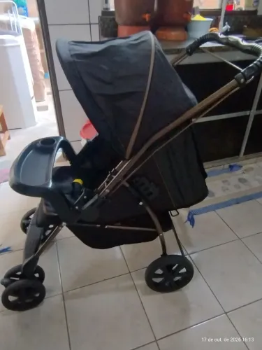 Carrinho de bebê Galzerano