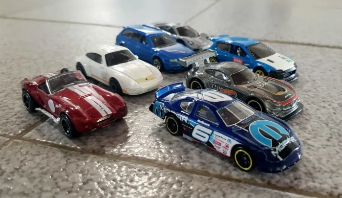 Lote 7 HotWheels impecáveis - Civic Asada, Shelby Cobra, McLaren F1 e mais