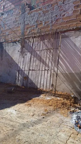 Portão de ferro sem o social