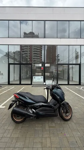 Yamaha XMAX 250 - 2023 único dono