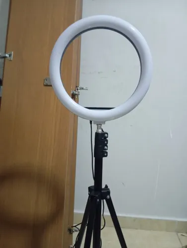 Ring light semi-novo