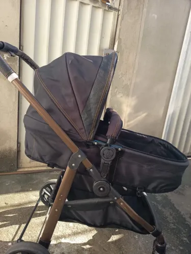 Carrinho de bebê moisés - Galzerano - Acompanha adaptador para bebê conforto