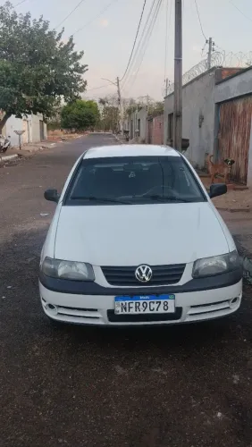 Volkswagen Gol Geração III Plus 1.0 MI 16V Gasolina Mec. 4P 2005