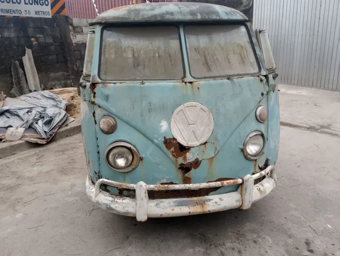 Kombi corujinha R$ 5.000.00