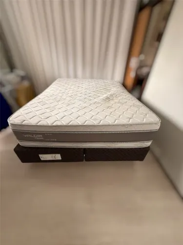 COLCHÃO QUEEN SIZE DOUBLE FACE (FIRME / EXTRA FIRME) - 37CM ALTURA... MARAVILHOSO