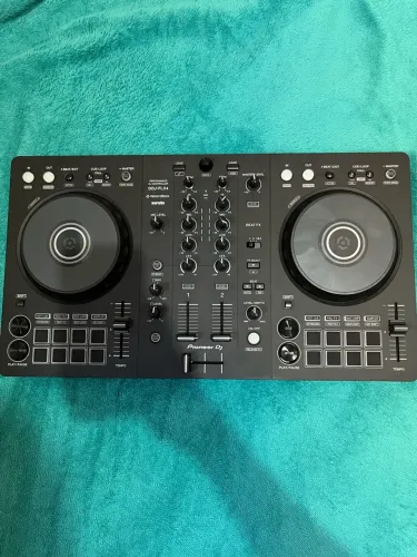 CONTROLADORA PIONNER FLX4 - 1 mês de uso