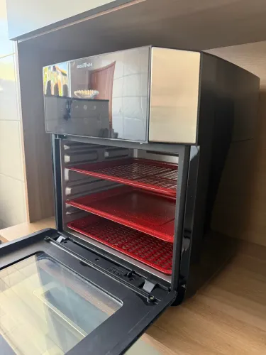 Air fryer com forno