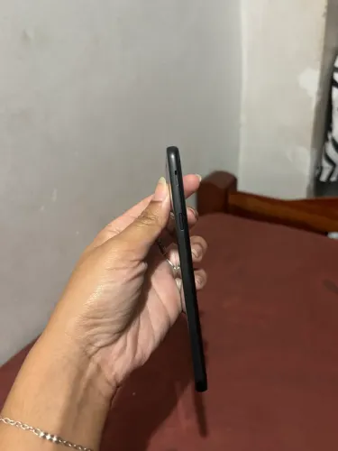 Samsung j6