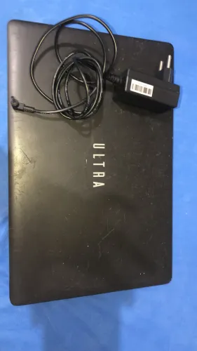 Notebook ultra bom estado