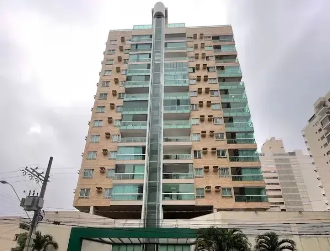 APARTAMENTO 02QRTS1SUÍTE- ACEITA AIRBNB UMA QUADRA DO MAR