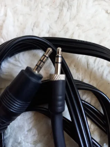 Cabo de Áudio Estéreo P2 - P3