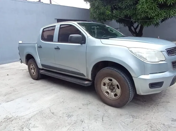 Chevrolet S10 Pick-up LS 2.4 F.power 4X2 CD 2013