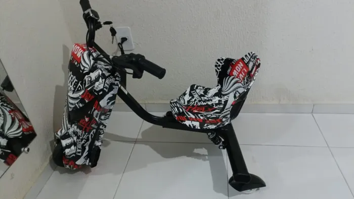 Triciclo elétrico de Drift (adulto e infantil)