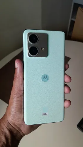Motorola Edge 40 neo 256 GB leia todo anúncio