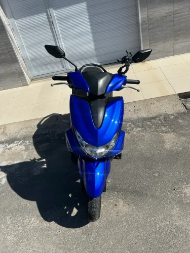 Yamaha Fluo