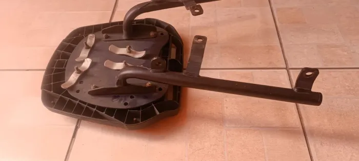 Suporte paga baú scram411