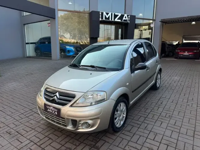 Citroen C3 GLX 1.4/ GLX Sonora 1.4 Flex 8V 5P 2011