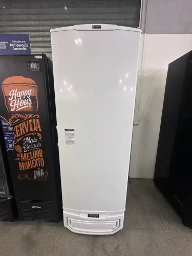Freezer vertical congelados 575 litros Gelopar