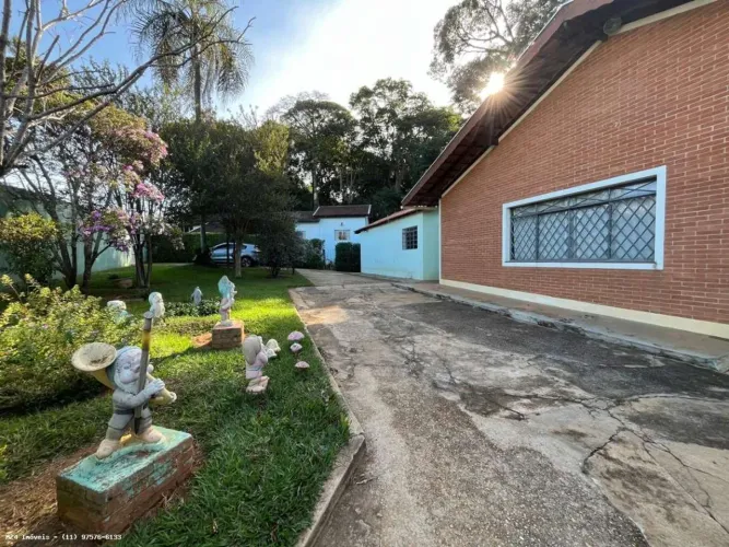 Chácara para Venda em Jundiaí, Bom Jardim, 3 dormitórios, 1 suíte, 5 banheiros, 5 vagas
