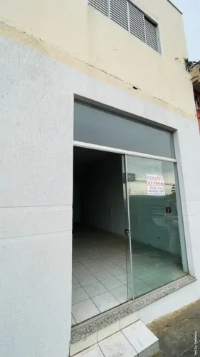 Salão Comercial para Locação em Pirapozinho, Centro, 1 banheiro