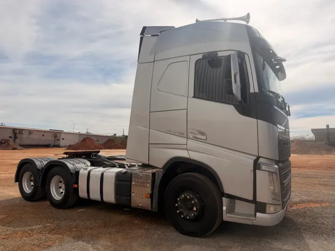 Volvo FH 6x4 460