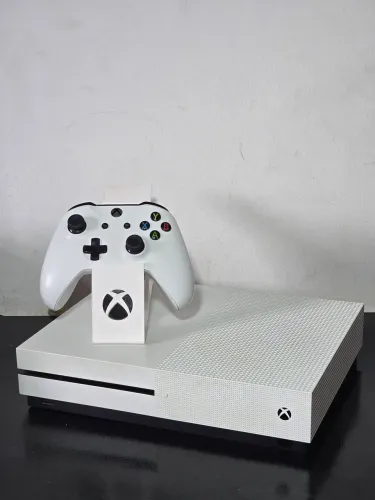 Xbox one S 500GB Com 56 jogos