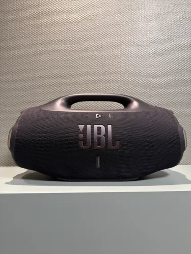 JBL Boombox 4