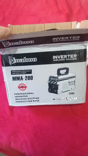 Máquina de solda novinha pra vender ligeiro