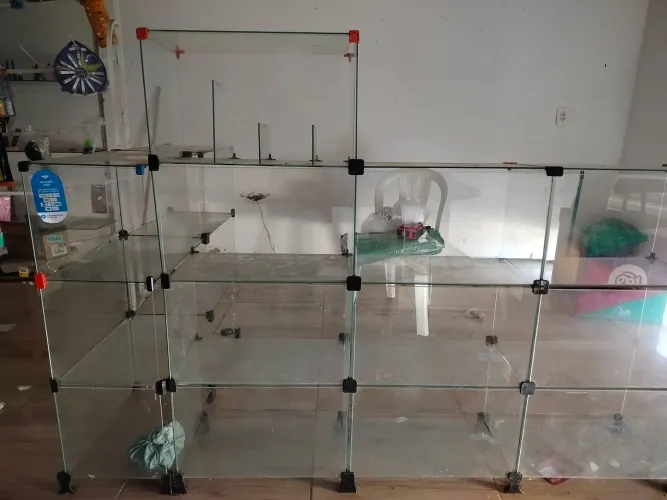 Prateleiras de vidro