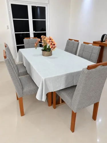 Cadeiras de Jantar Estofadas