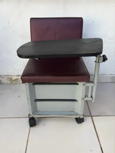 Cadeira de manicure 