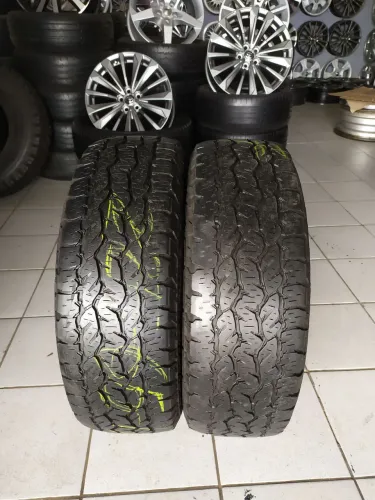 Pá de pneus 225 65 17 