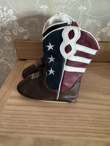 Bota infantil Tamanho 20