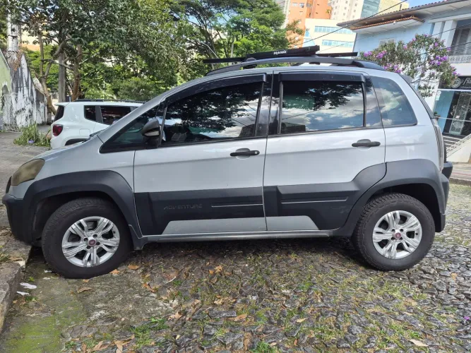 Fiat Idea Advent./ Adv.locker 1.8 MPI Flex 5P 2011