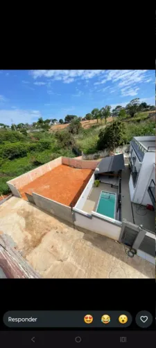 Esse lote é no bairro santa Mônica e tenho uma casa no bairro mantiqueira no valor de 270