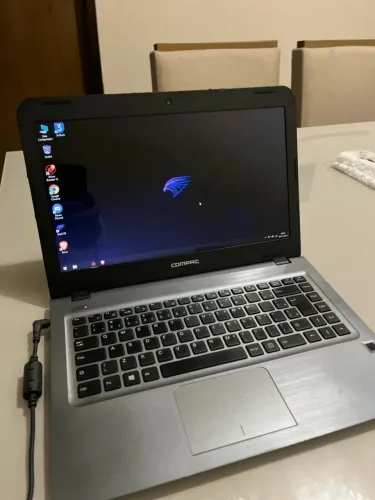 Notebook bem conservado!