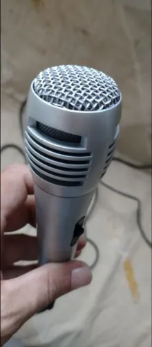 MICROFONE LINDO