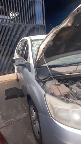 SUCATA FORD FOCUS 2.0 2009 (RETIRADA DE PEÇAS)