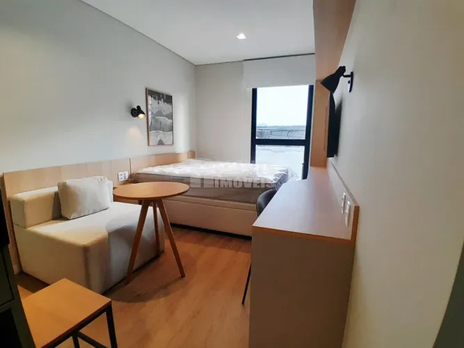 Studio totalmente mobiliado para locação no bairro Trindade!