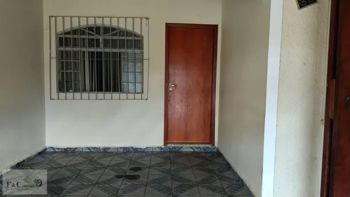 Casa para Venda em Limeira, Jardim Vanessa, 6 dormitórios, 2 banheiros, 2 vagas