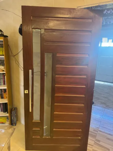 Porta de madeira 1x2,10