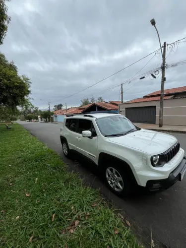 Jeep Renegade Sport T270 1.3 TB 4X2 Flex Aut. 2022
