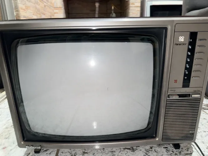 Tv panacolor