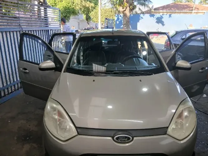 Ford Fiesta S 1.0 8V Flex 5P 2014