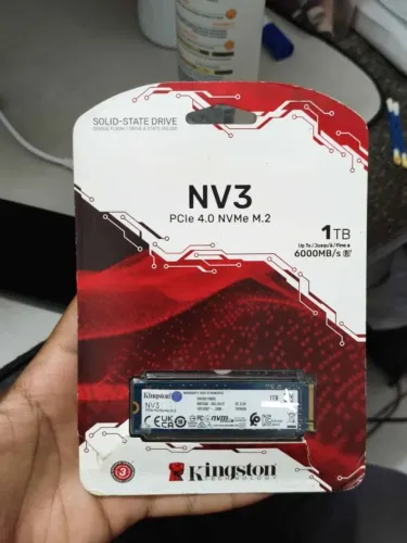 SSD Kingston NV3 1TB M.2 2280 NVMe Gen4, Desempenho e Eficiência para Upgrade de PC - SNV3