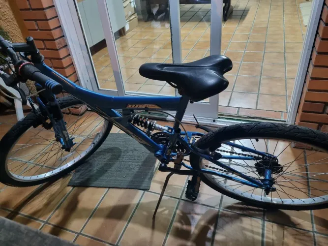 BIKE FULL SUSPENSION - VENDO OU TROCO