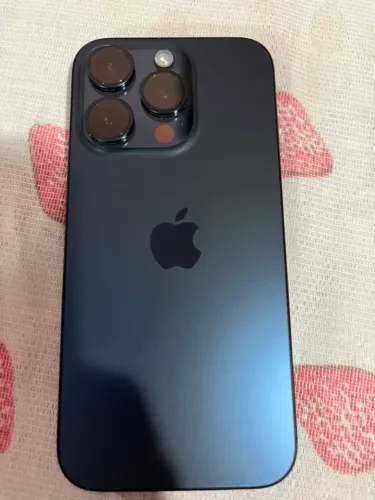 iPhone 15 pro 512 gb 4.500,00