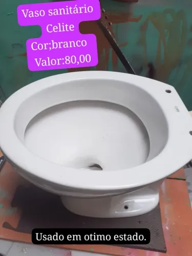 Vaso sanitário marca:Celite,cor: branco,usado! Aceito proposta 