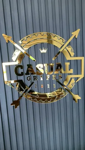 Letreiro em Acrílico para Loja ou Comércio